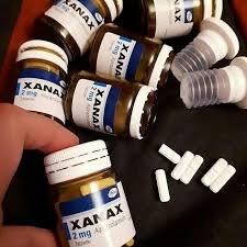 Xanax gegen Angstzustände und Panikattacken online bestellen.Xanax zur Behandlung von Angst- und Panikstörungen – Online-Versand.